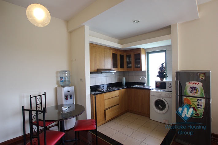 Nice view one bedroom apartment for rent on Au Co street, Tay Ho, Hanoi